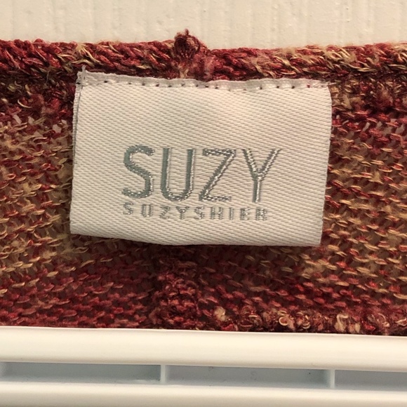 Suzy Shier top - Picture 2 of 3